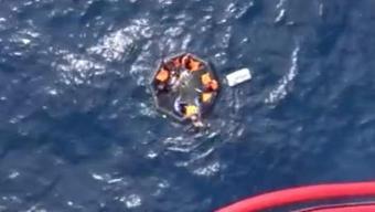 Tayvan’da mahsur kalan balıkçılar helikopterle kurtarıldı