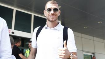 Dzeko Fenerbahçe için İstanbula geldi