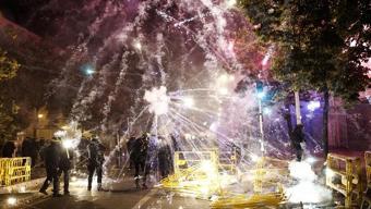 Gözler Fransada Tansiyon yükseliyor: Gözaltı sayısı arttı...