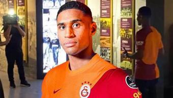 Galatasarayda kriz Tetenin fotoğrafı sızdı, yollar ayrılacak...