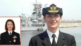 NATOdan Türkiyenin ilk kadın amirali olan Gökçen Fırata övgü