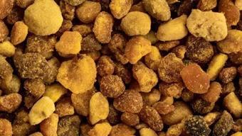 1 kaşık tüketen 1 kutu kolajen içmiş kadar oluyor