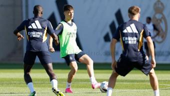 Real Madridde Arda Güler takımla çalıştı