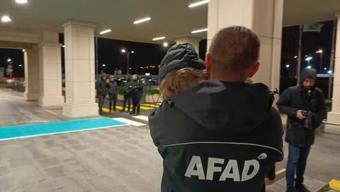 Gazzeden tahliye edilen 130 kişi İstanbula geldi