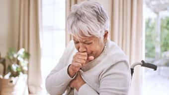 Geçmeyen öksürüğe karşı dikkat Eğer 8 haftadan uzun sürüyorsa doktora gitmelisiniz