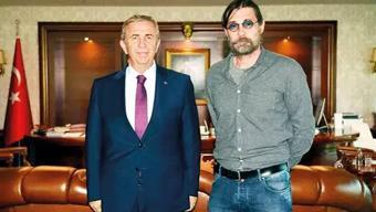 Ankarada Behzat Ç. CHPden aday oldu Mansur Yavaştan Erdal Beşikçioğlu itirazı