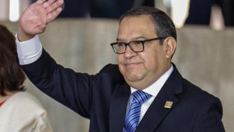 Ses kayıtları ortaya çıkmıştı: Peru Başbakanı Otarola istifa etti