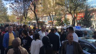 Siirt’te DEM Parti seçim kutlamasında yasa dışı slogana 9 gözaltı