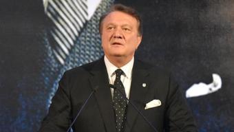 Beşiktaş Başkanı Hasan Arattan yeni teknik direktör açıklaması