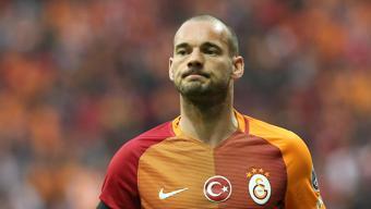 Wesley Sneijderin derbi paylaşımı Fenerbahçe taraftarını kızdırdı