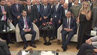 SON DAKİKA: Çevre ve Şehircilik Bakanlığında devir teslim töreni