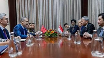 Dışişleri Bakanı Fidan, Singapurlu mevkidaşı ile görüştü