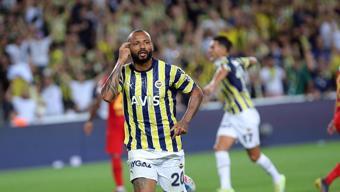 SON DAKİKA Fenerbahçe’de beklenen ayrılık açıklandı
