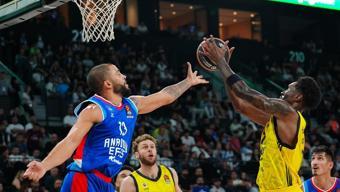 Avrupa’daki Türk derbisinin kazananı Fenerbahçe Beko