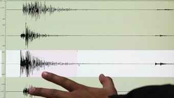 SON DAKİKA Sivasta 4 büyüklüğünde deprem