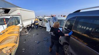 Vandaki zincirleme kazalar; 9u ağır, 30 kişinin tedavisi sürüyor