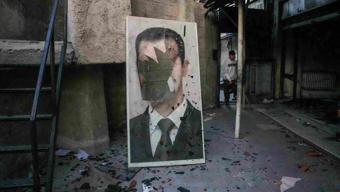 Gelinden Esad’a tepki: Ailesini de vatanını da sattı “Senin aklın neredeydi” yorumları yağınca hesabını kapattı…