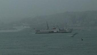 SON DAKİKA HABERİ: İstanbul Boğazında gemi trafiği çift yönlü durduruldu