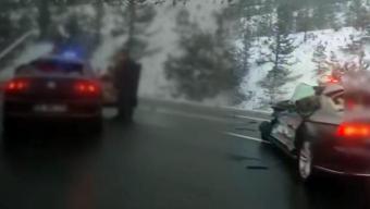 SON DAKİKA Ankara TEMde otomobil tankere çarptı; 1i polis 2 kişi hayatını kaybetti
