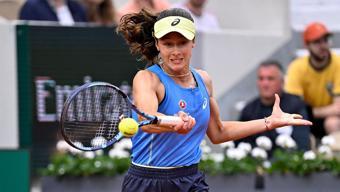 Milli tenisçi Zeynep Sönmez, Fransa Açıkta Svitolina’ya takıldı