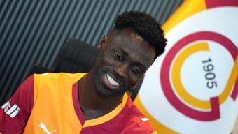 Davinson Sanchez, Galatasaray formasıyla dalya diyecek