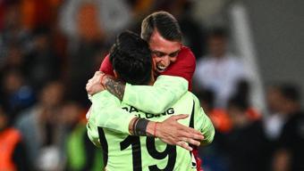 Galatasarayda Günay Güvenç, Fernando Muslerayı aratmadı