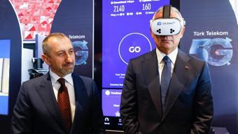 5G TEKNOLOJİSİ İLK KEZ AKM’DE SANATLA BULUŞUYOR