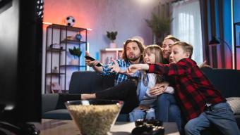 Bu Akşam Hangi Diziler Var, Hangi Programlar Ekrana Gelecek 14 KASIM 2025 TELEVİZYON YAYIN AKIŞI