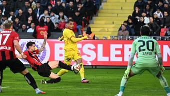 Göztepe’ye Gaziantep FK deplasmanında tek gol yetti