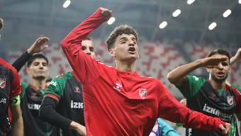 Fenerbahçe, Adem Yeşilyurt transferini bitirdi