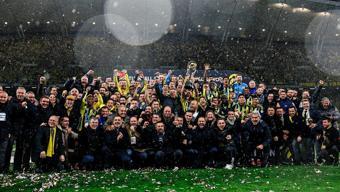 Fenerbahçede bir dönem sona eriyor Yıldız isim Fransa yolcusu...