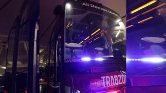 Trabzonspor takım otobüsü Samsunda taşlandı