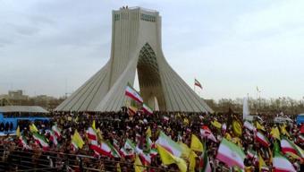 İran Devriminin 47. yıl dönümü kutlamalarında sokaklar doldu taştı