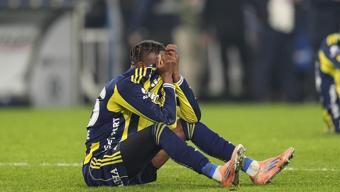 Fenerbahçe son dakikada yıkıldı: Fırsat ancak böyle tepilir