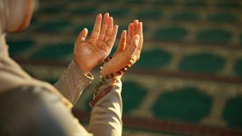 KADİR GECESİNDE ÇEKİLECEK ZİKİRLER VE TESBİHLER NELER Kadir Gecesi Tesbihleri ve Zikirleri