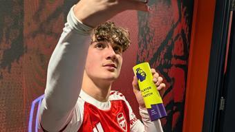 Premier Ligde yeni rekor 16 yaşındaki Max Dowman golle tanıştı...