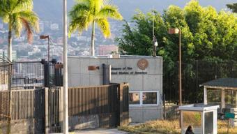 Venezueladaki ABD Büyükelçiliği 7 yıl sonra yeniden açıldı