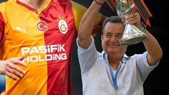 Acun Ilıcalı, Galatasarayın yıldızını Hull Citye istedi