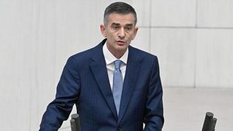 SON DAKİKA... Ümit Dikbayır CHPden istifa etti