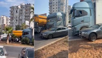 Mersinde trafikte taşlı kavga: TIR otomobile çarpıp böyle kaçtı