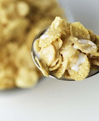 ŞEKER BOMBASI MI, VİTAMİN Mİ Uzmanlar İkiye Bölündü Kahvaltılık Gevrekler Ne Kadar Sağlıklı