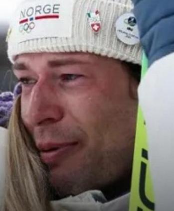 YASAK AŞK SKANDALI Resmen günah çıkardı Olimpiyat madalyası kazanan Sturla Holm Laegreid sevgilisini aldattığını böyle itiraf etti