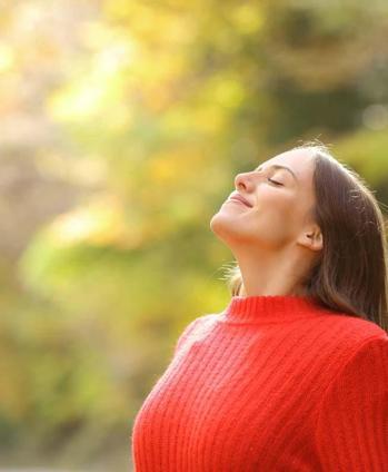 Mevsimsel Yenilenme: Baharda Stresi Geride Bırakın Motivasyonunuzu Artıracak Enerjinizi Yükseltecek Bahar Dokunuşları