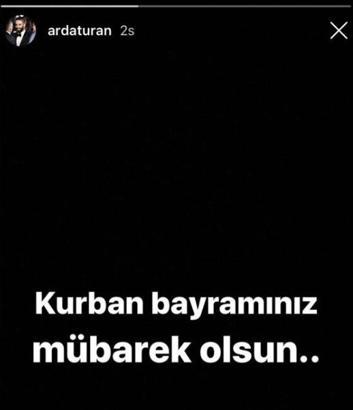 Arda Turan kendini tiye aldı