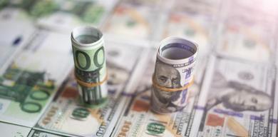 dolar-ve-euro-yeni-gune-nasil-basladi