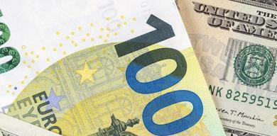 dolar-ve-euro-gune-yatay-basladi
