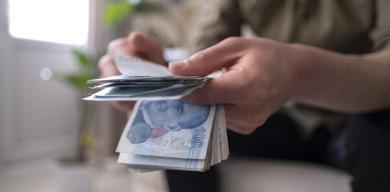 mevduat-faizi-2025-100-bin-tl-yatiran-ne-kadar-kazanacak-guncel-mevduat-faizleri-aciklandi