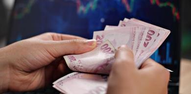 emekli-promosyonu-2025-emeklinin-yuzu-gulecek-32-bin-lira-odeme-alacaklar
