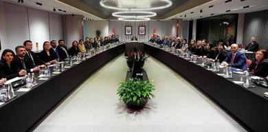 cevdet-yilmaz-programda-es-vermek-soz-konusu-degil-ince-ayarlar-yapilabilir