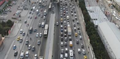 son-dakika-haberi-istanbulda-trafik-yogunlugu-yuzde-81e-ulasti